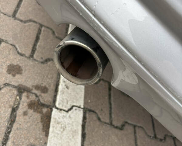 Серый БМВ 3 Серия, объемом двигателя 2 л и пробегом 296 тыс. км за 16500 $, фото 7 на Automoto.ua