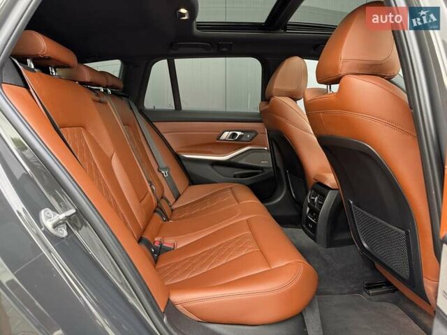 Сірий БМВ 3 Серія, об'ємом двигуна 2.99 л та пробігом 115 тис. км за 44900 $, фото 31 на Automoto.ua