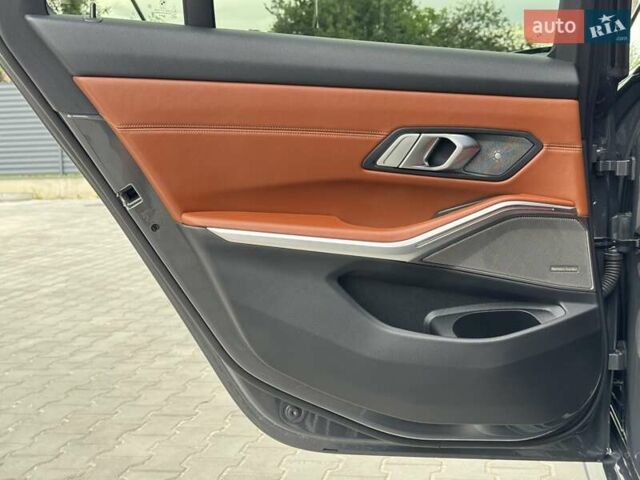 Сірий БМВ 3 Серія, об'ємом двигуна 2.99 л та пробігом 115 тис. км за 44900 $, фото 24 на Automoto.ua