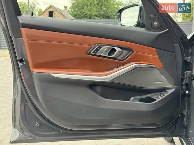 Сірий БМВ 3 Серія, об'ємом двигуна 2.99 л та пробігом 115 тис. км за 44900 $, фото 16 на Automoto.ua