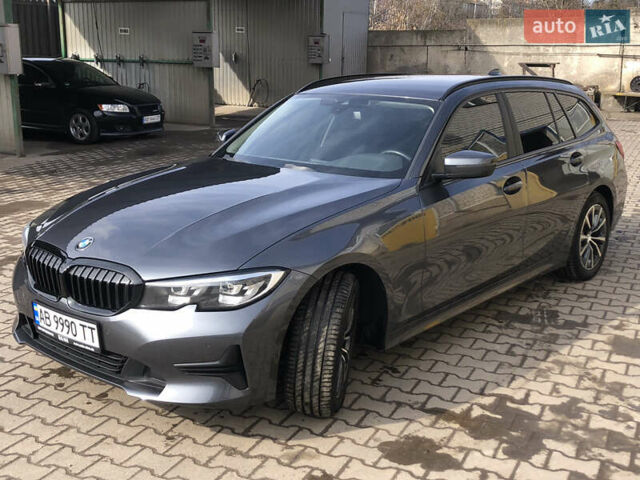 Серый БМВ 3 Серия, объемом двигателя 2 л и пробегом 199 тыс. км за 21500 $, фото 4 на Automoto.ua