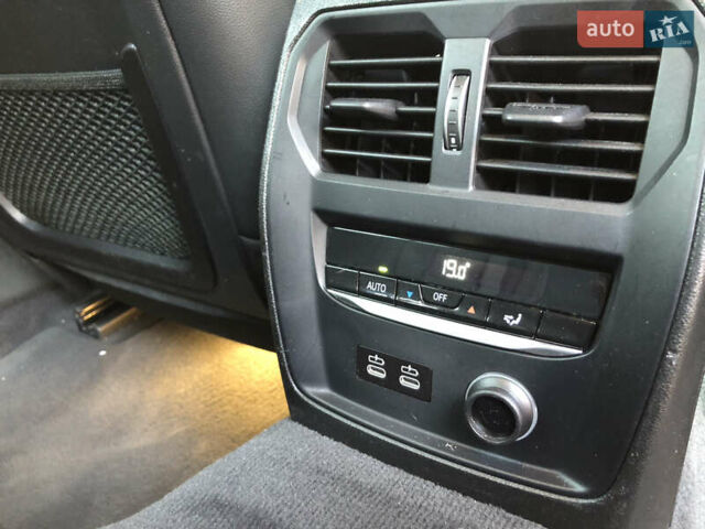 Серый БМВ 3 Серия, объемом двигателя 2 л и пробегом 199 тыс. км за 21500 $, фото 27 на Automoto.ua