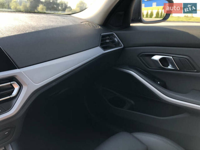 Серый БМВ 3 Серия, объемом двигателя 2 л и пробегом 199 тыс. км за 21500 $, фото 20 на Automoto.ua