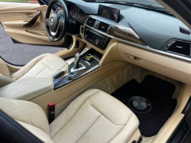 Серый БМВ 3 Серия, объемом двигателя 2 л и пробегом 86 тыс. км за 10200 $, фото 6 на Automoto.ua