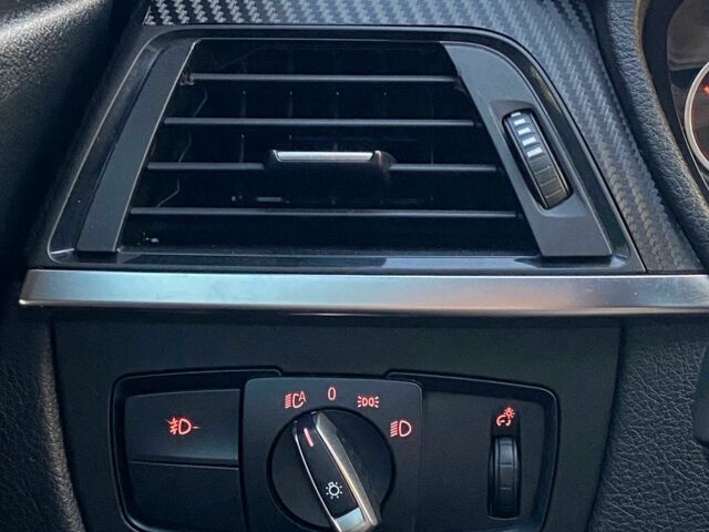 Серый БМВ 3 Серия, объемом двигателя 2 л и пробегом 128 тыс. км за 16999 $, фото 11 на Automoto.ua