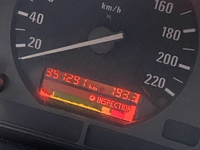 Синий БМВ 3 Серия, объемом двигателя 1.8 л и пробегом 352 тыс. км за 2000 $, фото 8 на Automoto.ua