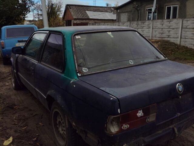 БМВ 3 Серия 1983 в Изюме на Automoto.ua Синий БМВ 3 Серия, объемом двигателя 2.3 л и пробегом 300 тыс. км за 716 $, фото 3 на Automoto.ua
