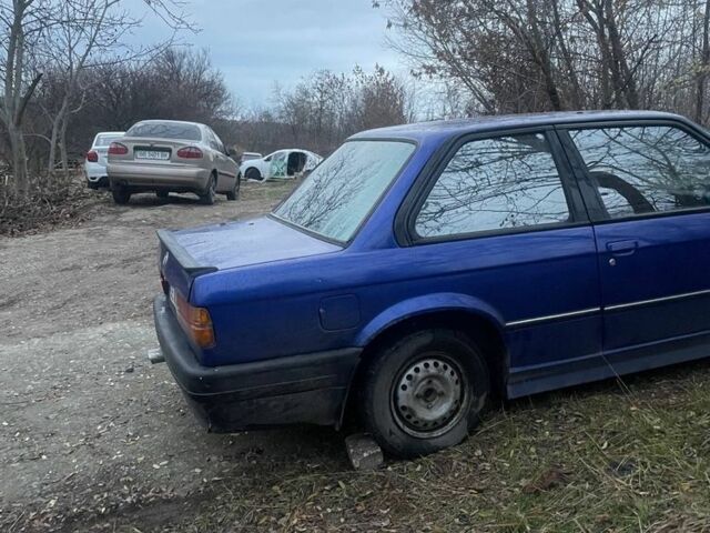 Синій БМВ 3 Серія, об'ємом двигуна 2 л та пробігом 777 тис. км за 1600 $, фото 7 на Automoto.ua