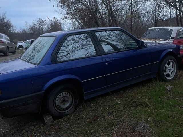 Синій БМВ 3 Серія, об'ємом двигуна 2 л та пробігом 777 тис. км за 1600 $, фото 6 на Automoto.ua