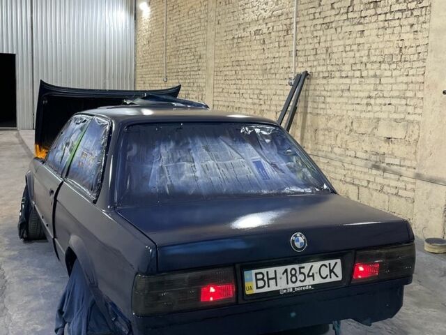 Синій БМВ 3 Серія, об'ємом двигуна 1.8 л та пробігом 2 тис. км за 2800 $, фото 3 на Automoto.ua