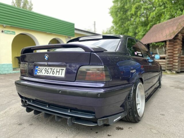 Синій БМВ 3 Серія, об'ємом двигуна 1.9 л та пробігом 280 тис. км за 7999 $, фото 4 на Automoto.ua