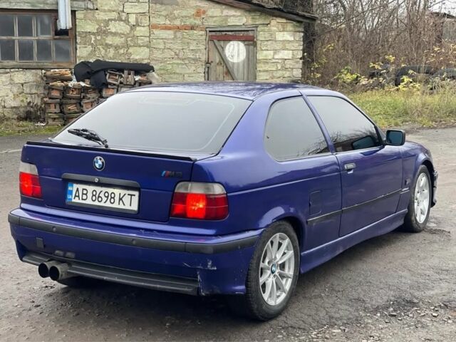 Синий БМВ 3 Серия, объемом двигателя 1.9 л и пробегом 250 тыс. км за 2150 $, фото 4 на Automoto.ua