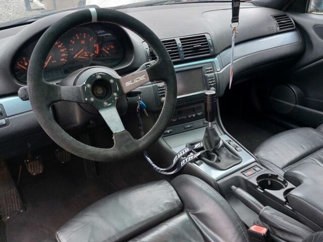 Синий БМВ 3 Серия, объемом двигателя 3 л и пробегом 200 тыс. км за 11000 $, фото 5 на Automoto.ua