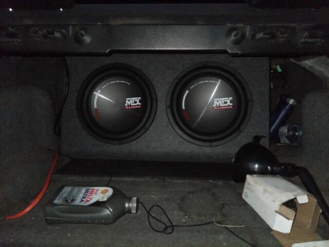 Синій БМВ 3 Серія, об'ємом двигуна 2 л та пробігом 299 тис. км за 3000 $, фото 6 на Automoto.ua