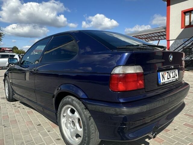 Синий БМВ 3 Серия, объемом двигателя 1.8 л и пробегом 300 тыс. км за 2350 $, фото 5 на Automoto.ua