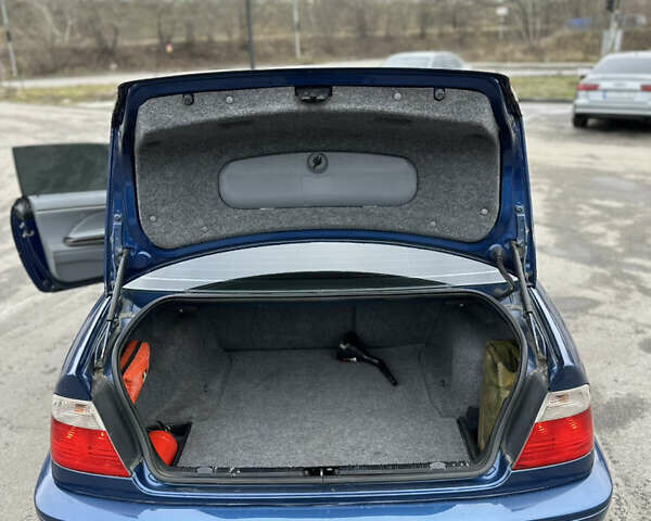 Синий БМВ 3 Серия, объемом двигателя 1.9 л и пробегом 339 тыс. км за 5800 $, фото 8 на Automoto.ua