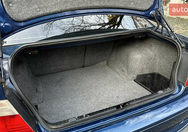 Синий БМВ 3 Серия, объемом двигателя 1.9 л и пробегом 339 тыс. км за 5597 $, фото 36 на Automoto.ua