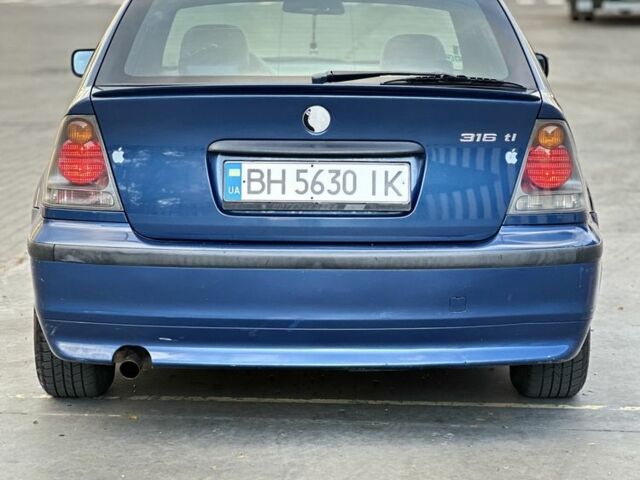 Синий БМВ 3 Серия, объемом двигателя 1.8 л и пробегом 220 тыс. км за 3199 $, фото 3 на Automoto.ua