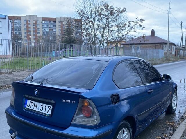 Синий БМВ 3 Серия, объемом двигателя 1.8 л и пробегом 328 тыс. км за 1800 $, фото 3 на Automoto.ua