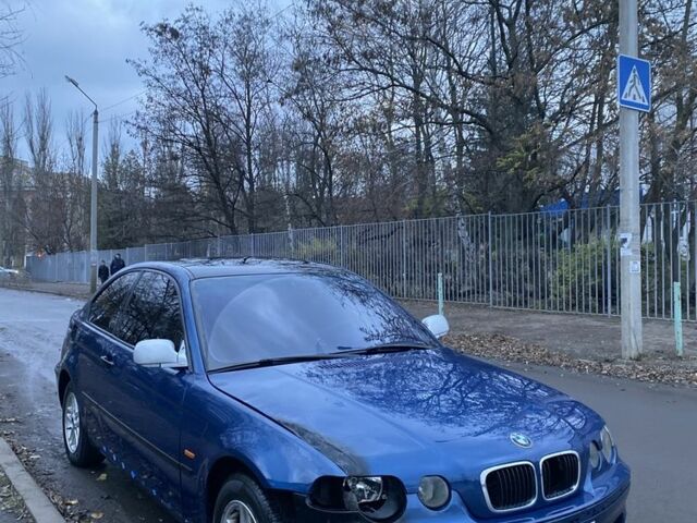 Синий БМВ 3 Серия, объемом двигателя 1.8 л и пробегом 328 тыс. км за 1800 $, фото 2 на Automoto.ua