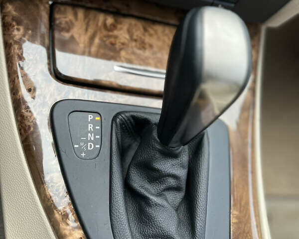 Синий БМВ 3 Серия, объемом двигателя 2 л и пробегом 122 тыс. км за 9999 $, фото 13 на Automoto.ua