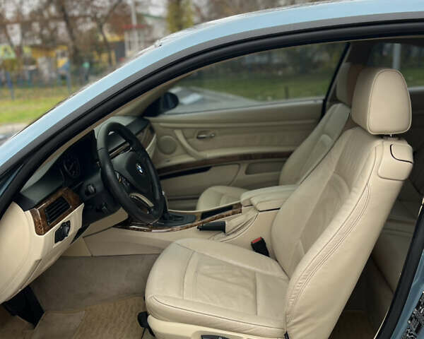 Синий БМВ 3 Серия, объемом двигателя 2 л и пробегом 122 тыс. км за 9999 $, фото 6 на Automoto.ua