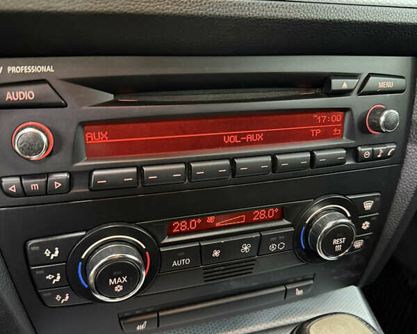 Синий БМВ 3 Серия, объемом двигателя 2.5 л и пробегом 170 тыс. км за 8000 $, фото 22 на Automoto.ua