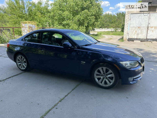 Синий БМВ 3 Серия, объемом двигателя 3 л и пробегом 164 тыс. км за 11000 $, фото 1 на Automoto.ua