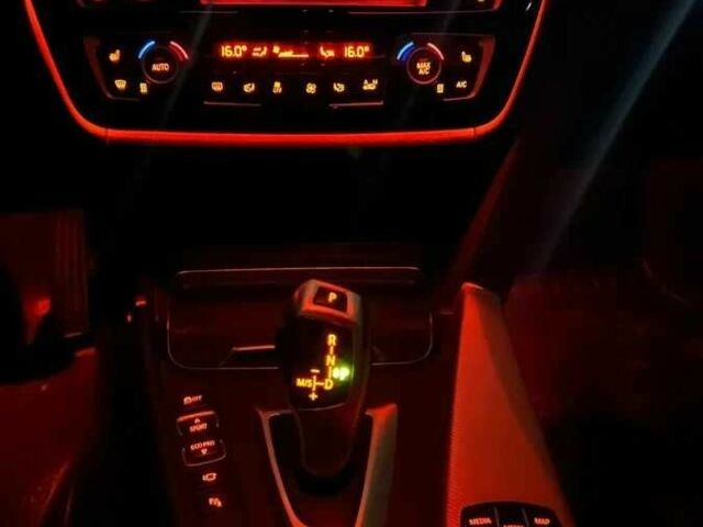 Синій БМВ 3 Серія, об'ємом двигуна 2 л та пробігом 130 тис. км за 17500 $, фото 8 на Automoto.ua