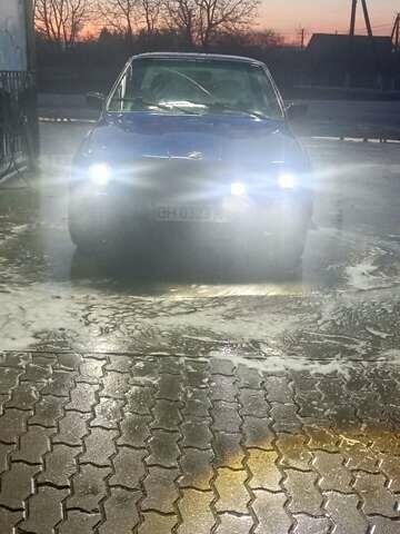 Синий БМВ 3 Серия, объемом двигателя 1.8 л и пробегом 350 тыс. км за 1500 $, фото 5 на Automoto.ua