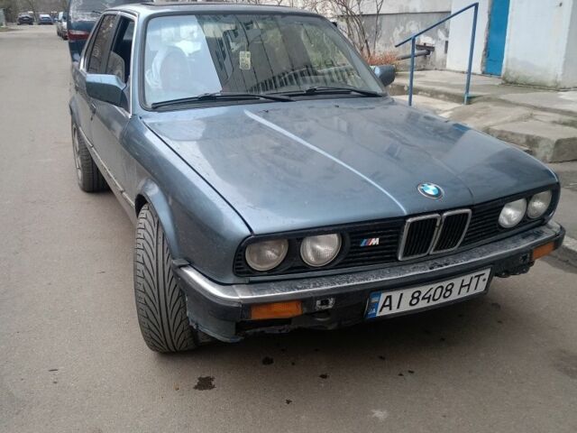 Синий БМВ 3 Серия, объемом двигателя 1.8 л и пробегом 3 тыс. км за 1845 $, фото 1 на Automoto.ua