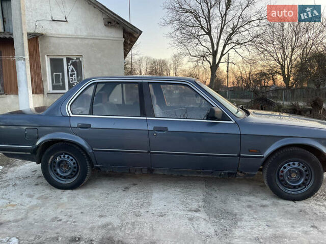Синий БМВ 3 Серия, объемом двигателя 1.8 л и пробегом 347 тыс. км за 1800 $, фото 3 на Automoto.ua
