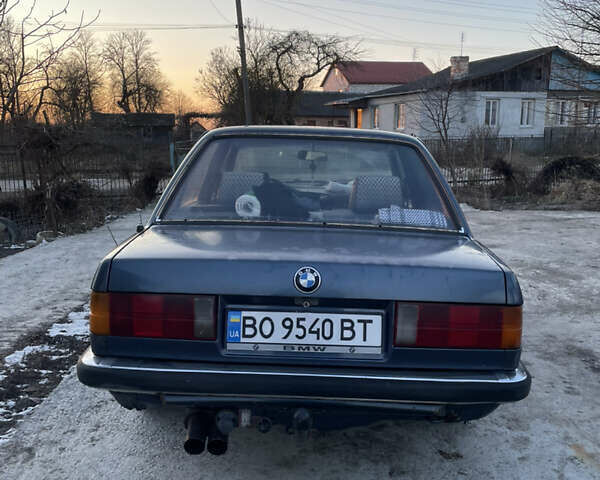 Синий БМВ 3 Серия, объемом двигателя 1.8 л и пробегом 347 тыс. км за 1800 $, фото 6 на Automoto.ua