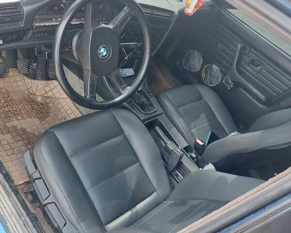 Синий БМВ 3 Серия, объемом двигателя 2.32 л и пробегом 311 тыс. км за 2499 $, фото 13 на Automoto.ua