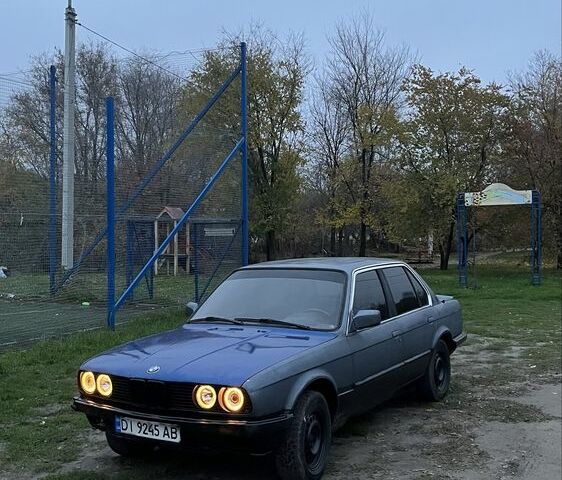 Синій БМВ 3 Серія, об'ємом двигуна 1.6 л та пробігом 200 тис. км за 1399 $, фото 1 на Automoto.ua