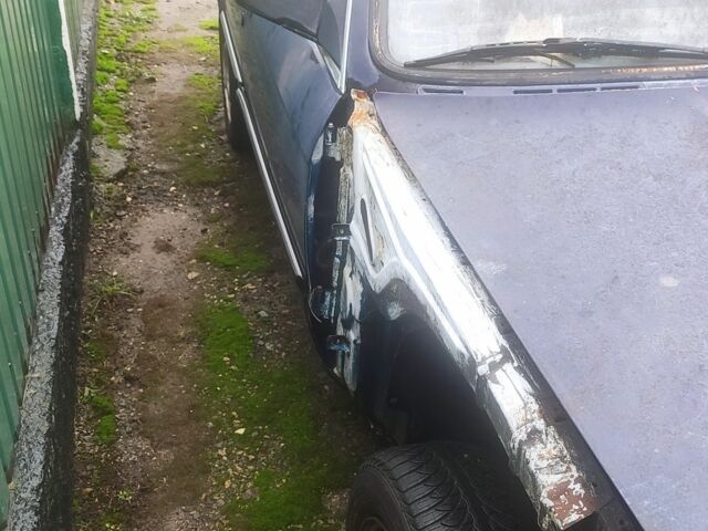 Синій БМВ 3 Серія, об'ємом двигуна 0 л та пробігом 300 тис. км за 500 $, фото 4 на Automoto.ua