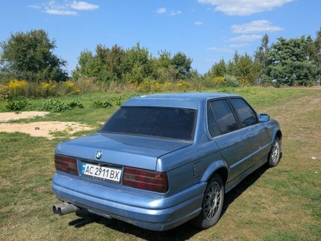 Синий БМВ 3 Серия, объемом двигателя 1.8 л и пробегом 240 тыс. км за 1799 $, фото 3 на Automoto.ua