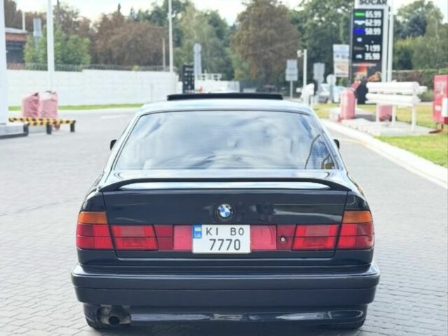 Синий БМВ 3 Серия, объемом двигателя 2 л и пробегом 430 тыс. км за 3000 $, фото 5 на Automoto.ua