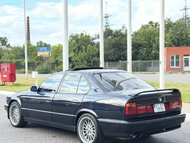 Синий БМВ 3 Серия, объемом двигателя 2 л и пробегом 430 тыс. км за 3000 $, фото 4 на Automoto.ua