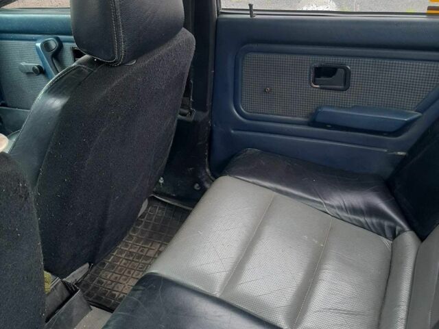 Синій БМВ 3 Серія, об'ємом двигуна 2 л та пробігом 122 тис. км за 65000 $, фото 6 на Automoto.ua