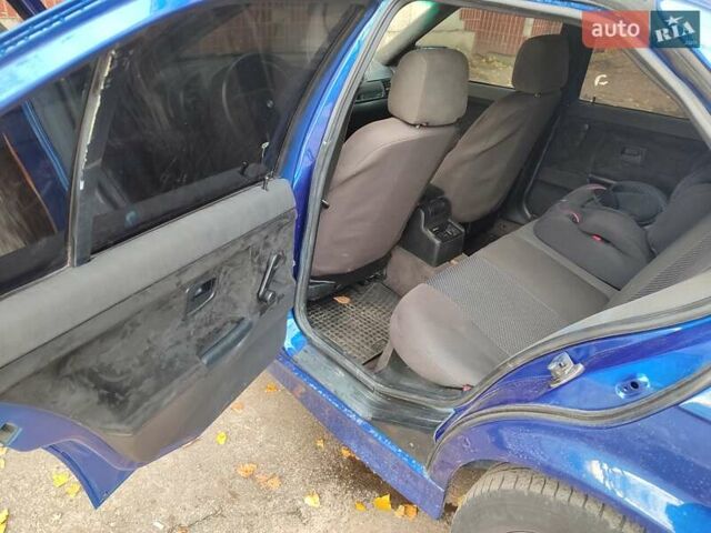 Синий БМВ 3 Серия, объемом двигателя 1.99 л и пробегом 334 тыс. км за 3700 $, фото 5 на Automoto.ua