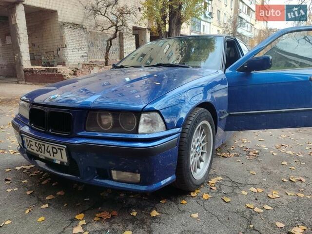 Синий БМВ 3 Серия, объемом двигателя 1.99 л и пробегом 334 тыс. км за 3700 $, фото 10 на Automoto.ua