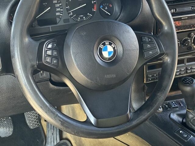 Синий БМВ 3 Серия, объемом двигателя 2.8 л и пробегом 512 тыс. км за 3000 $, фото 7 на Automoto.ua