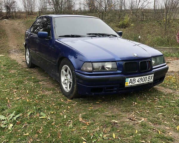 Синій БМВ 3 Серія, об'ємом двигуна 1.6 л та пробігом 326 тис. км за 2600 $, фото 8 на Automoto.ua