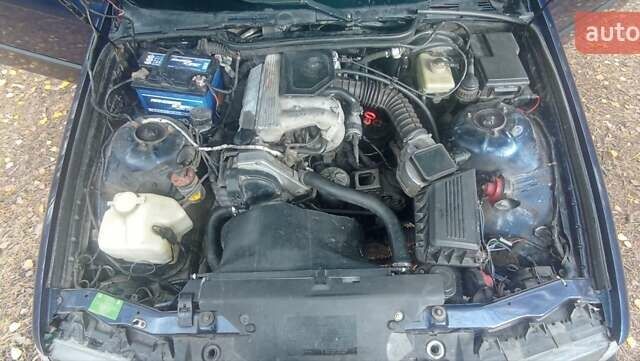 Синий БМВ 3 Серия, объемом двигателя 1.8 л и пробегом 505 тыс. км за 2600 $, фото 2 на Automoto.ua