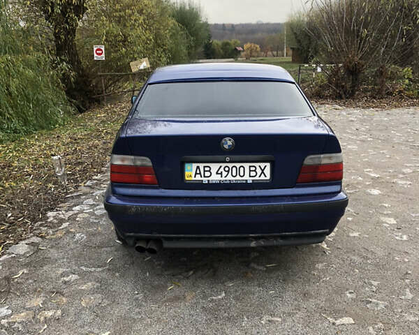 Синій БМВ 3 Серія, об'ємом двигуна 1.6 л та пробігом 326 тис. км за 2600 $, фото 2 на Automoto.ua