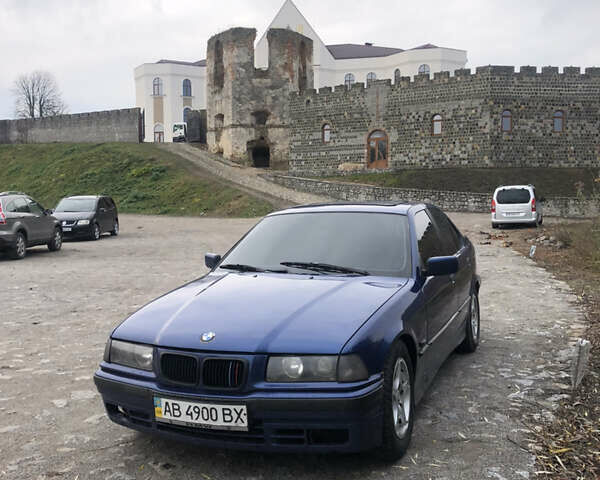 Синій БМВ 3 Серія, об'ємом двигуна 1.6 л та пробігом 326 тис. км за 2600 $, фото 4 на Automoto.ua