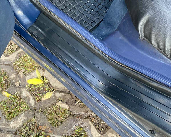 Синій БМВ 3 Серія, об'ємом двигуна 1.6 л та пробігом 374 тис. км за 2300 $, фото 22 на Automoto.ua