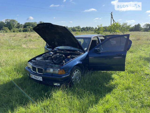 Синій БМВ 3 Серія, об'ємом двигуна 1.8 л та пробігом 296 тис. км за 3500 $, фото 12 на Automoto.ua