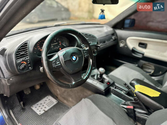 Синий БМВ 3 Серия, объемом двигателя 1.6 л и пробегом 265 тыс. км за 1750 $, фото 12 на Automoto.ua